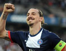 生死战世界杯前瞻：爱德华兹伤情更新，菲尼克斯太阳冲击连胜纪录